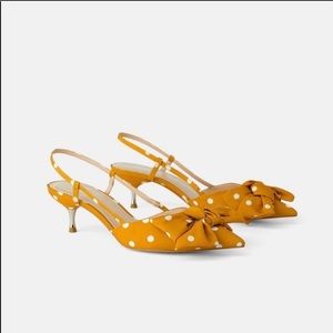 NWOT Zara 40 yellow polka bow Kitten Heels